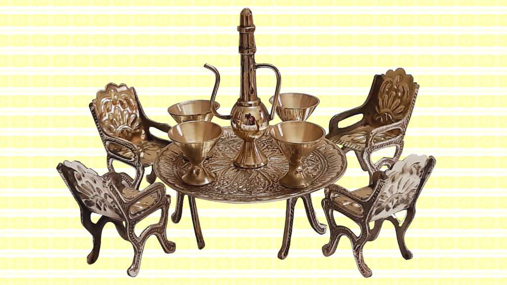 SAARTHI Unique Design Dining Table Chair Maharaja Set