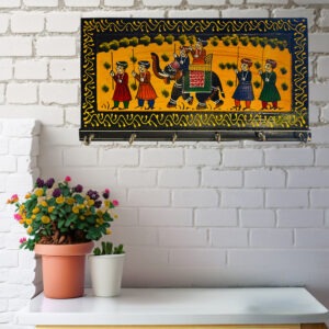 SAARTHI Rajasthani Traditional Wooden Dhola Maru Key Holder| Wall Hanging| Showpiece| Décor |Hanger| Antique| Vintage - 6 Hooks  (Black)